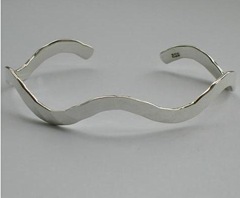 Silver Bangle2