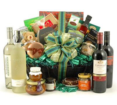 Valentine’s Day Gift Hampers Ideas